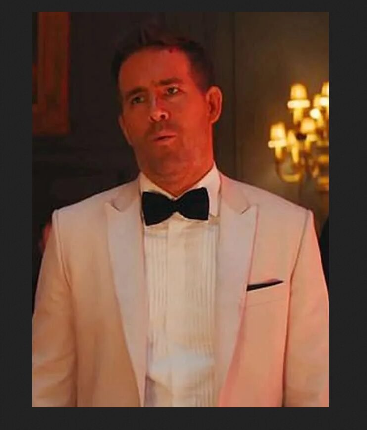 Ryan Reynolds Red Notice White Blazer1